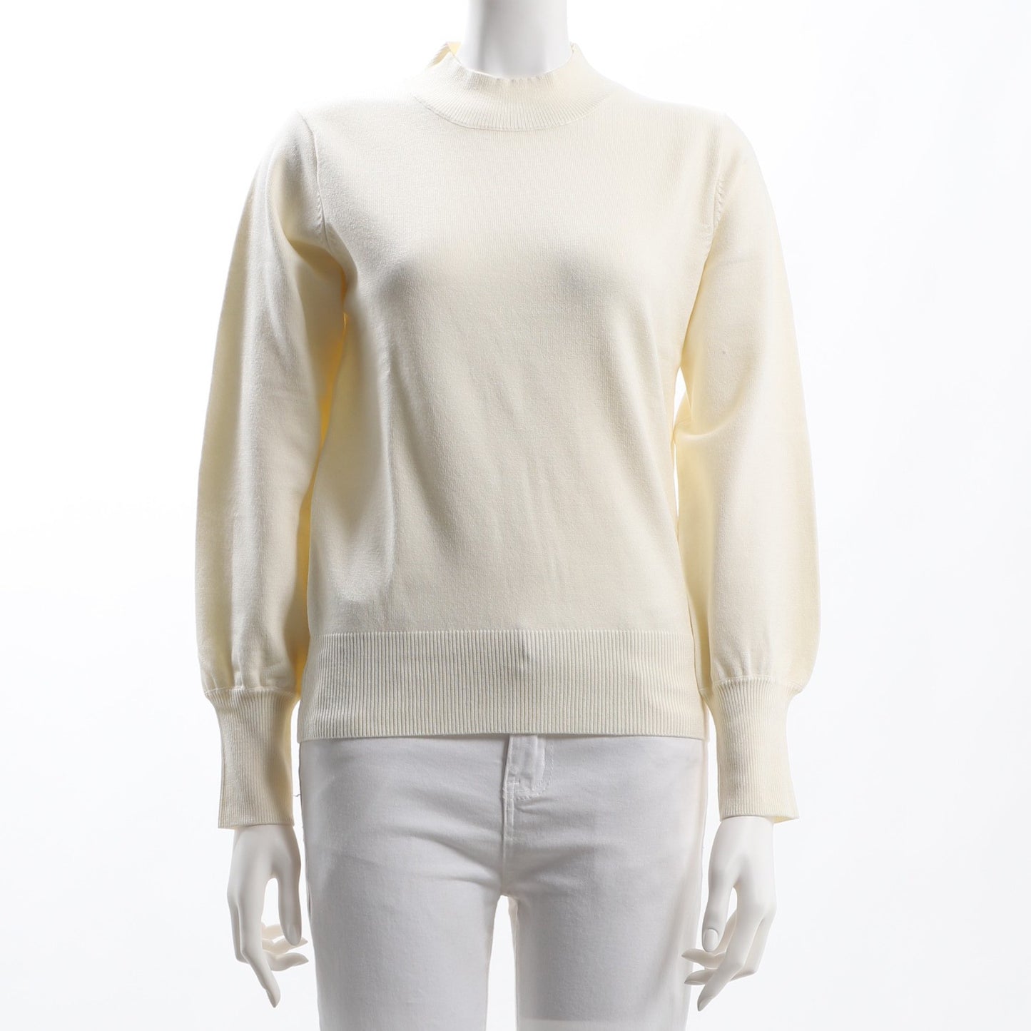 ふんわりお袖ハイネックニット