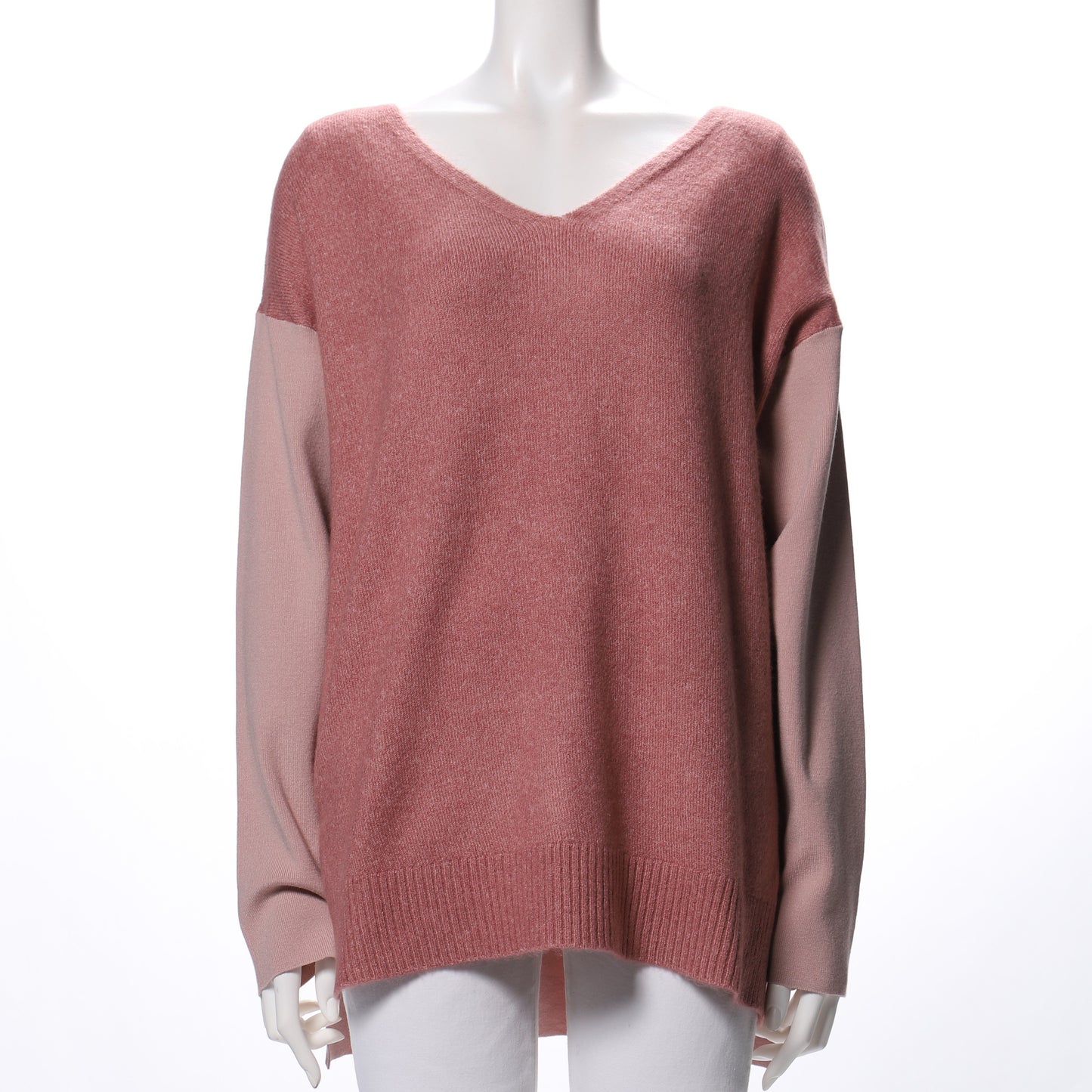 サイドスリットVネックニット