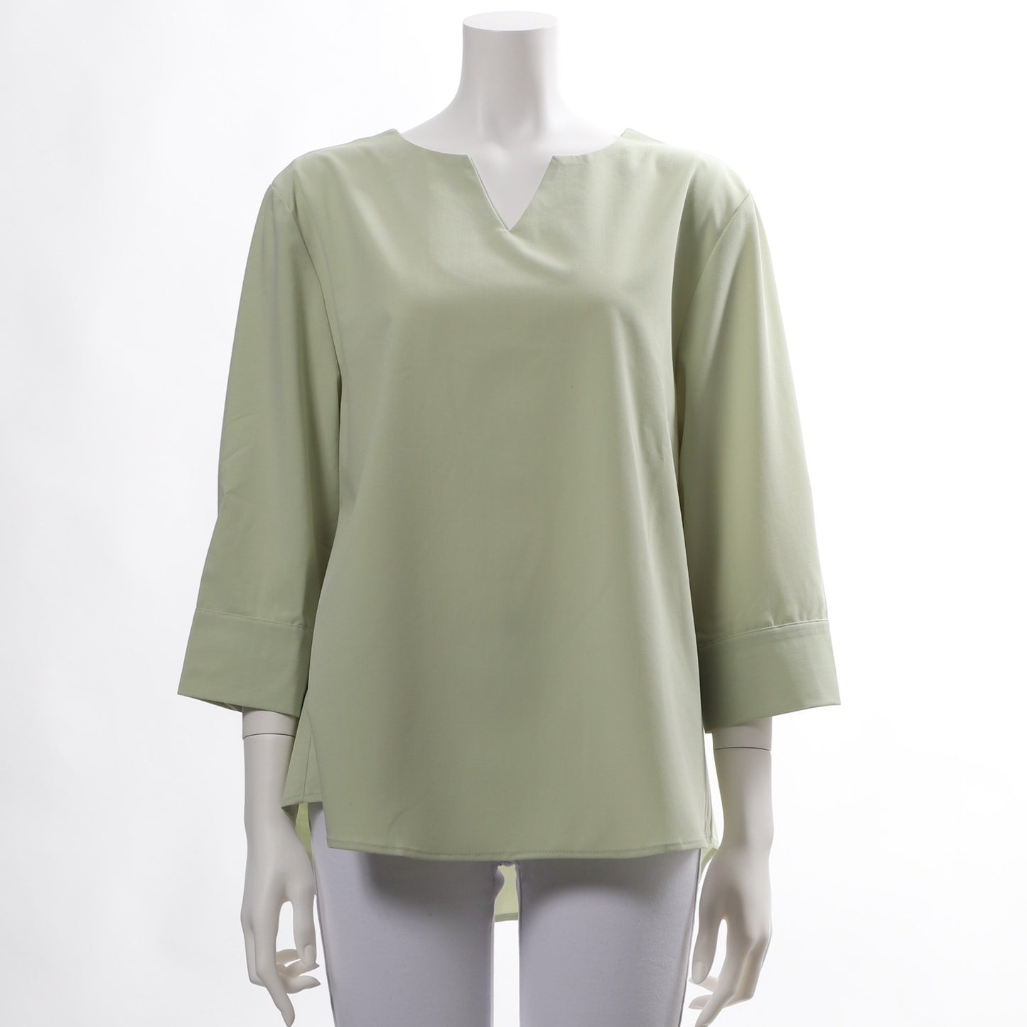 バックボタンデザインオープンフロントネックブラウス