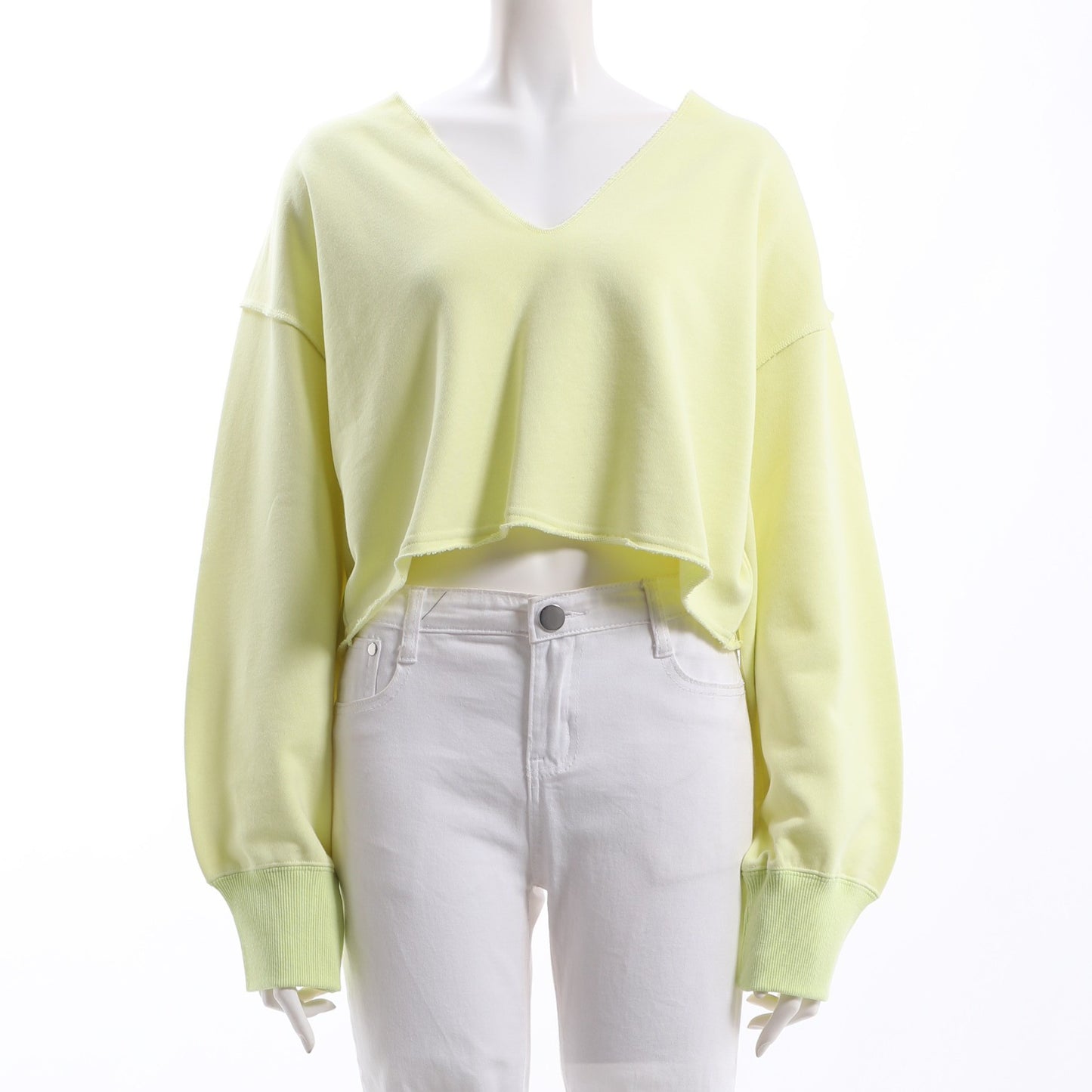 短め丈Vネックカットソー