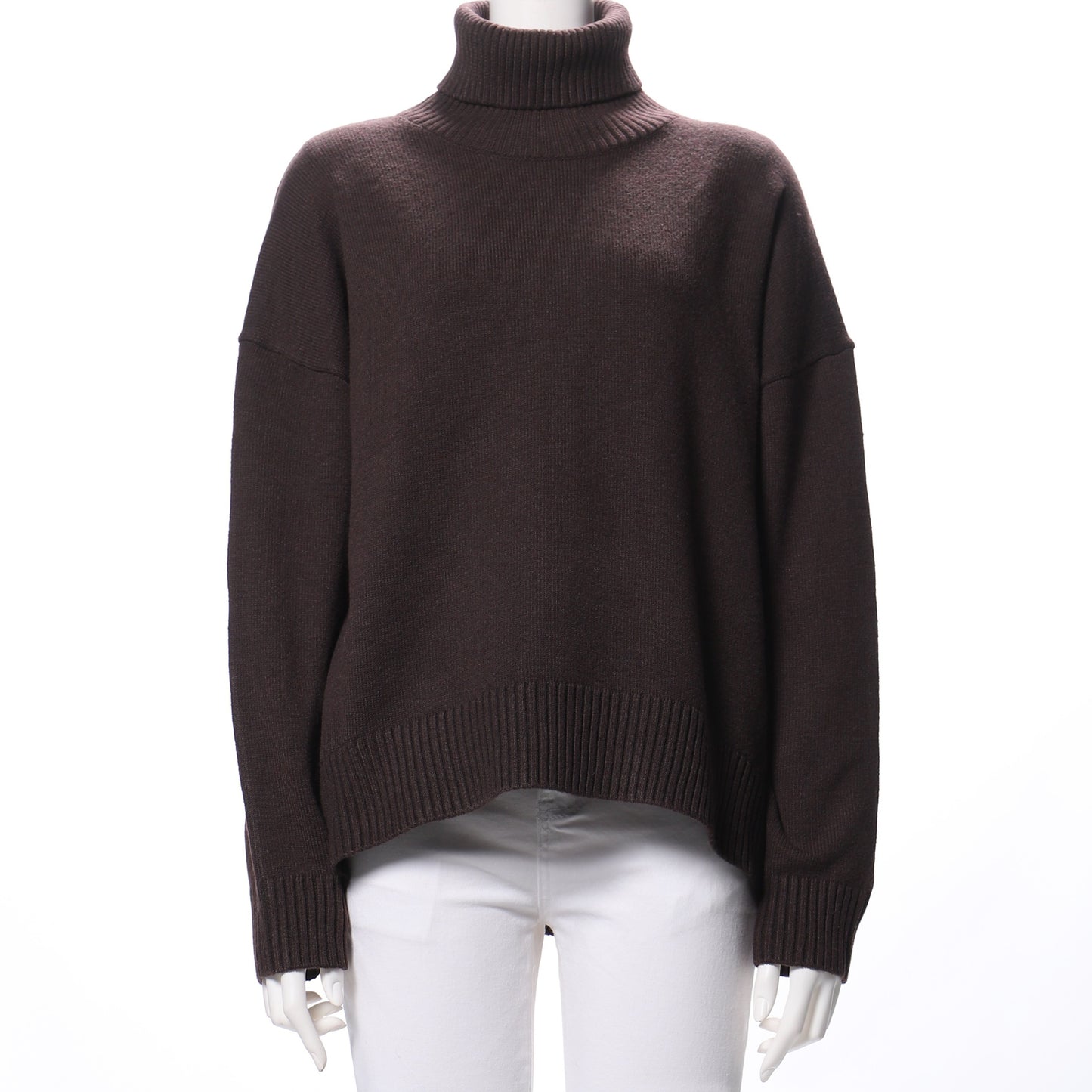 ドロップショルダータートルネックニット