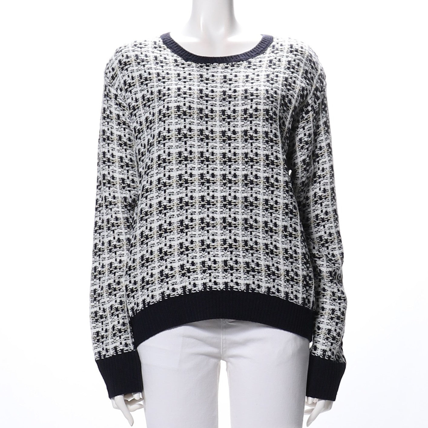 ドロップショルダーツイード風ニット