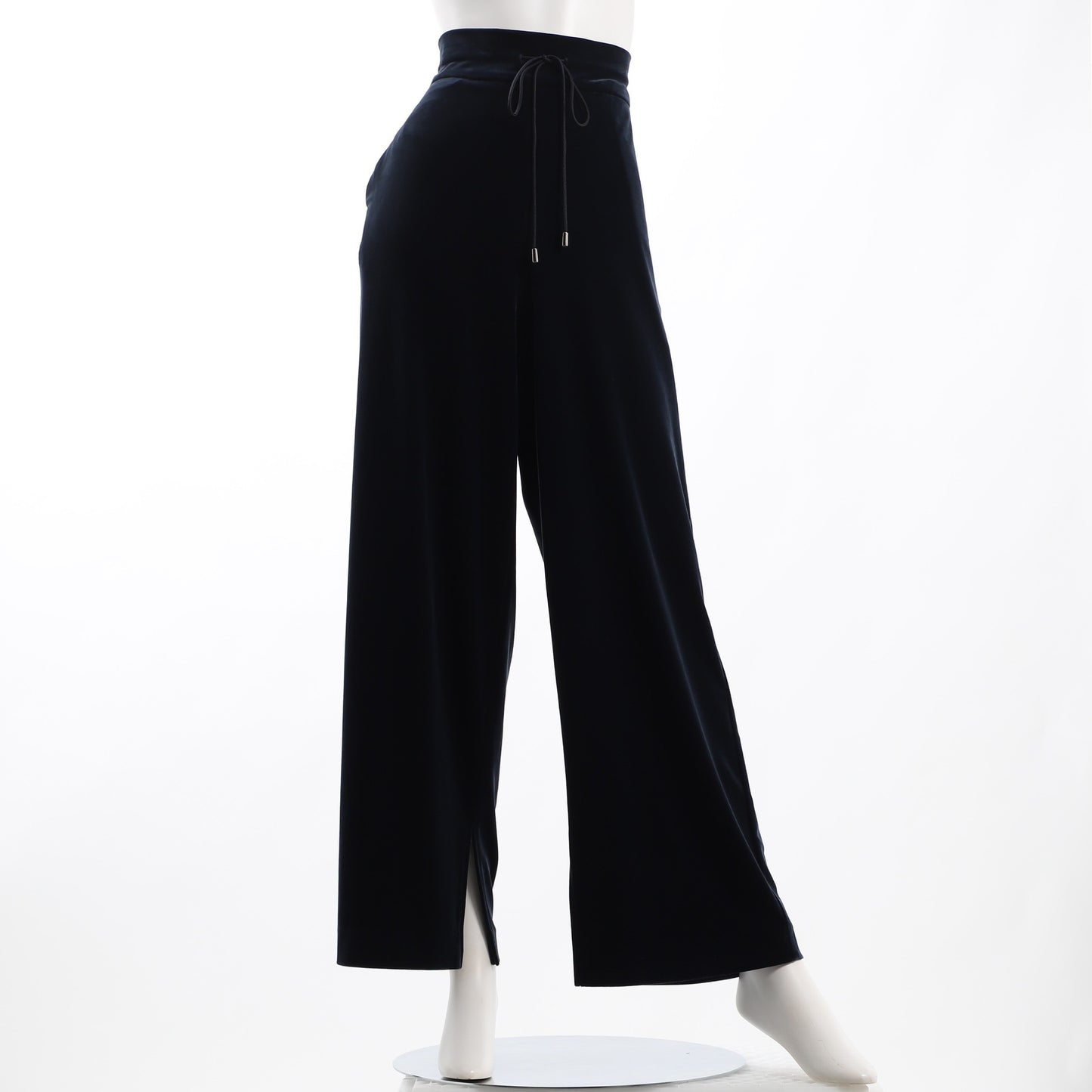 柔らかいベロアストレッチパンツ