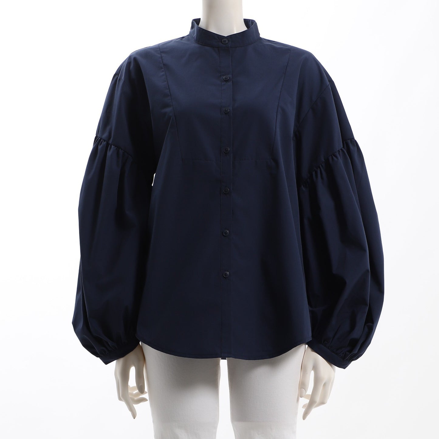 ふんわり袖バンドカラーブラウス