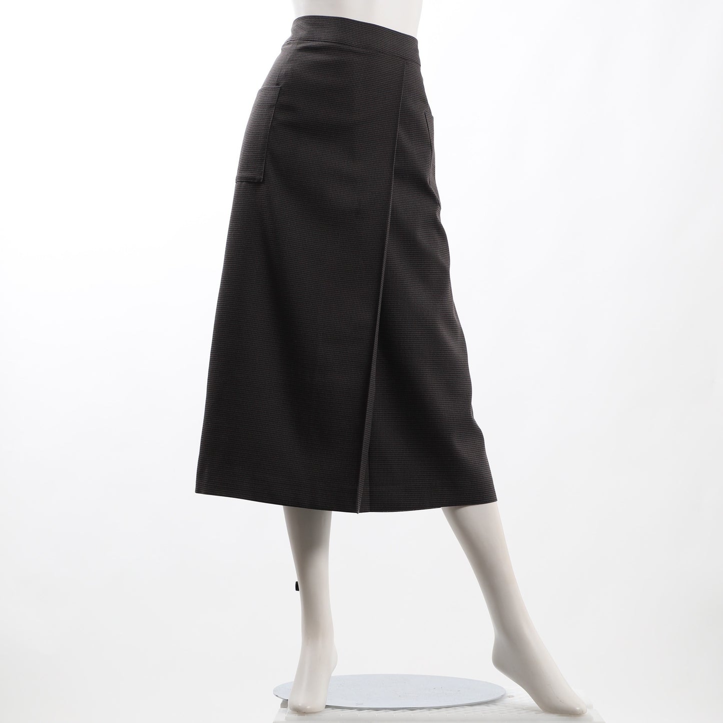 チェック柄ラップ風スカート