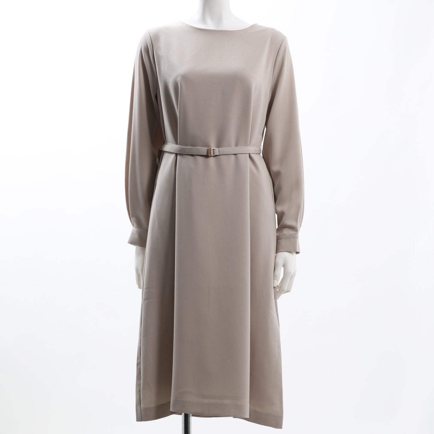 ウエストベルト付きラウンドネックワンピース