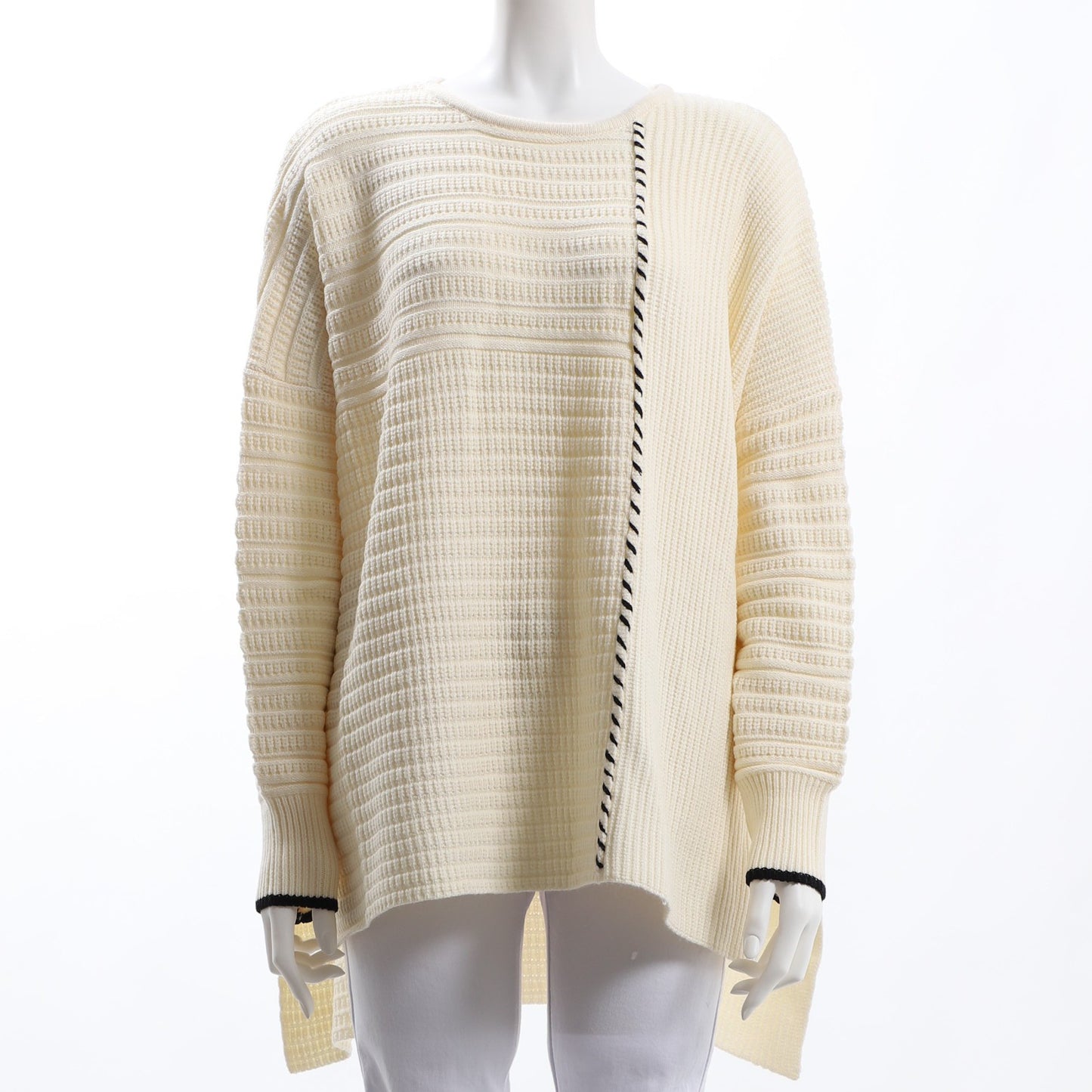 ステッチ配色バックテールミドルゲージニット