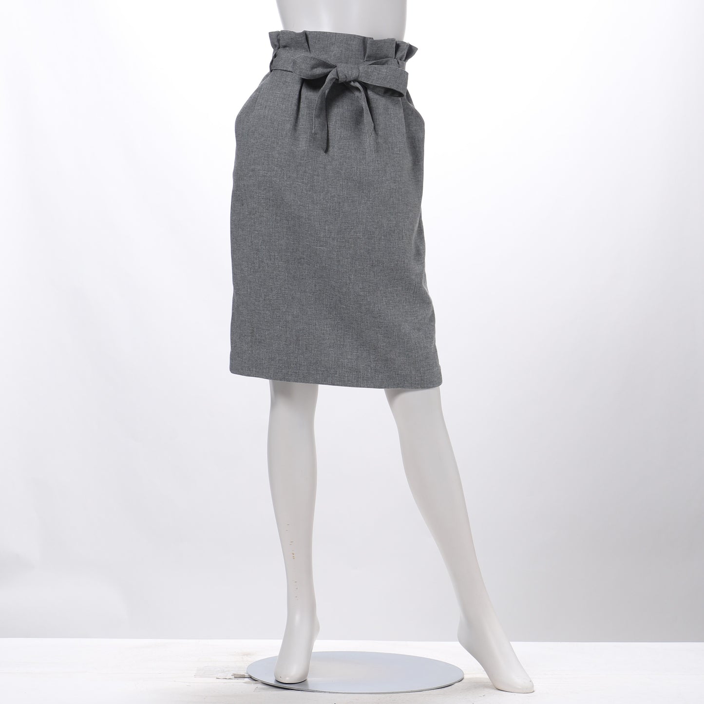 リボンベルト付きタイトスカート