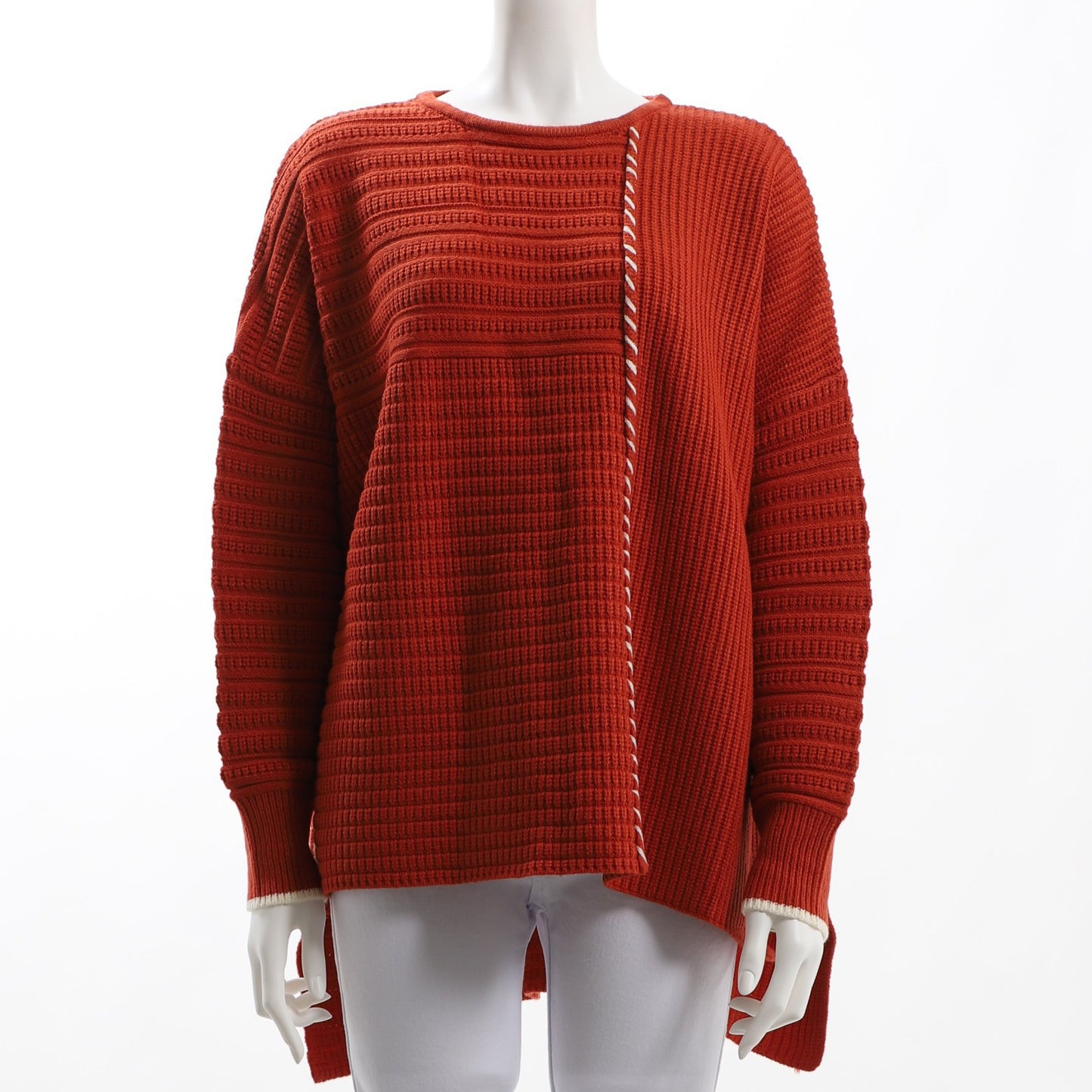 ステッチ配色バックテールミドルゲージニット