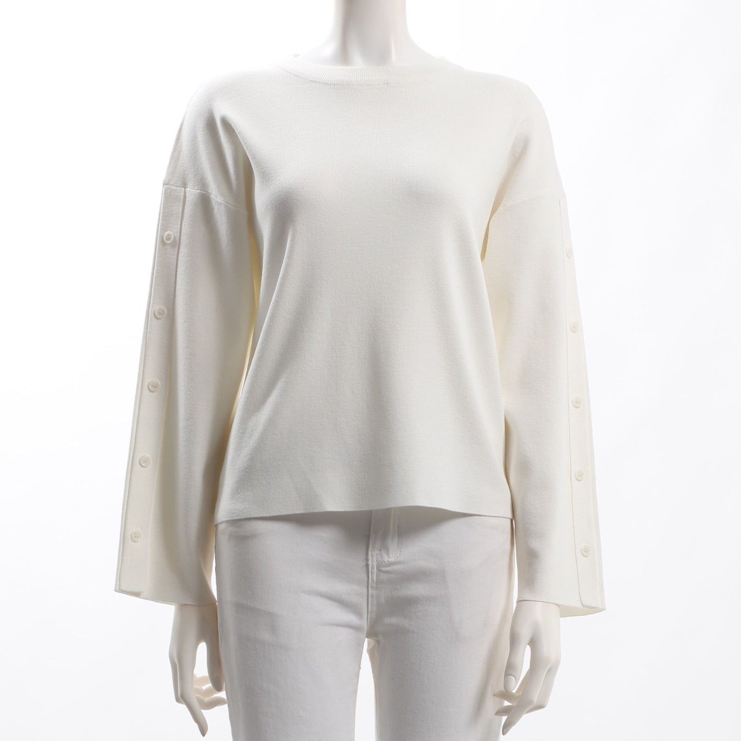 お袖のボタンデザインドロップショルダーニット