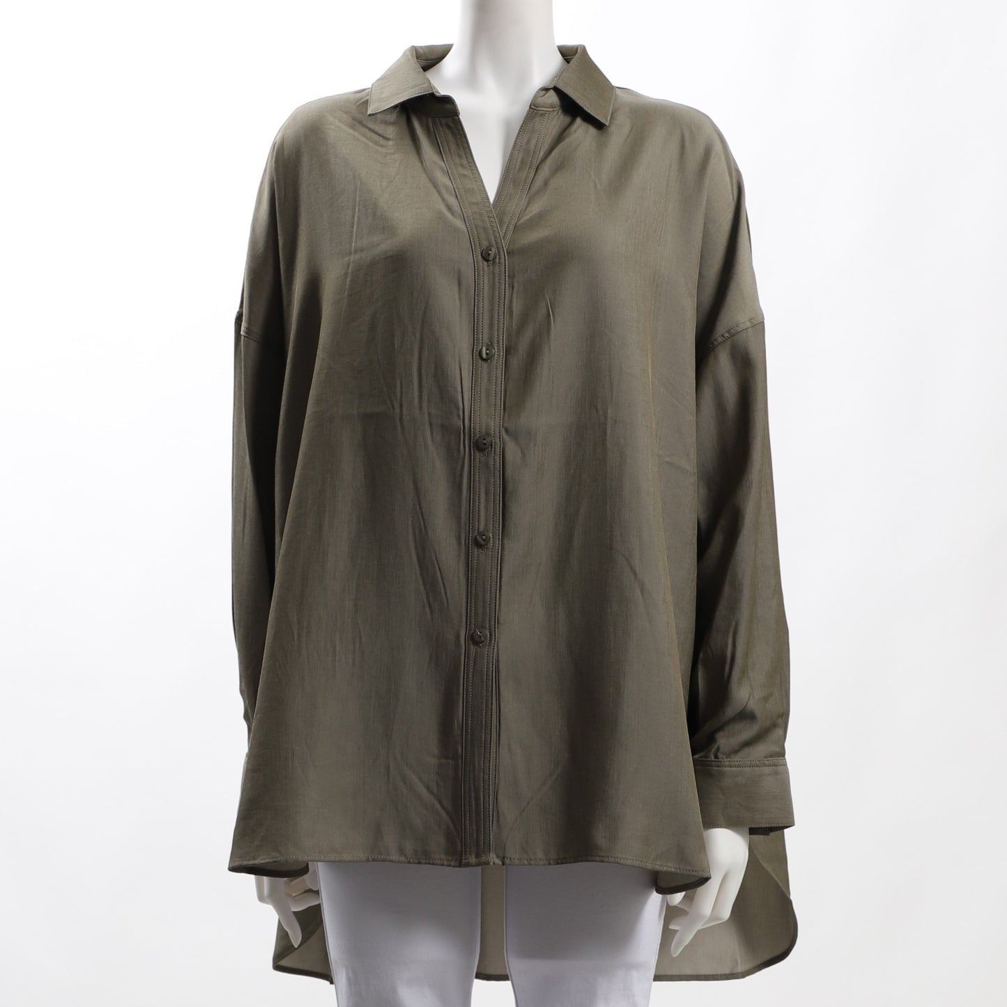 バックテールデザインスキッパーシャツ