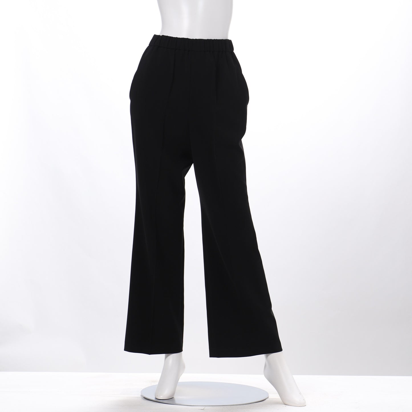 シンプルフレアパンツ