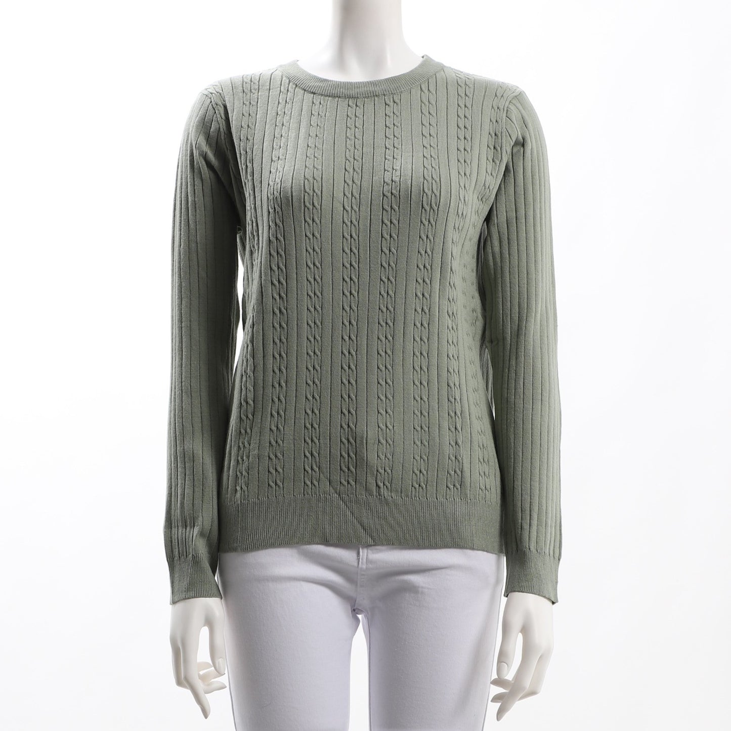 ケーブル模様クルーネックニット