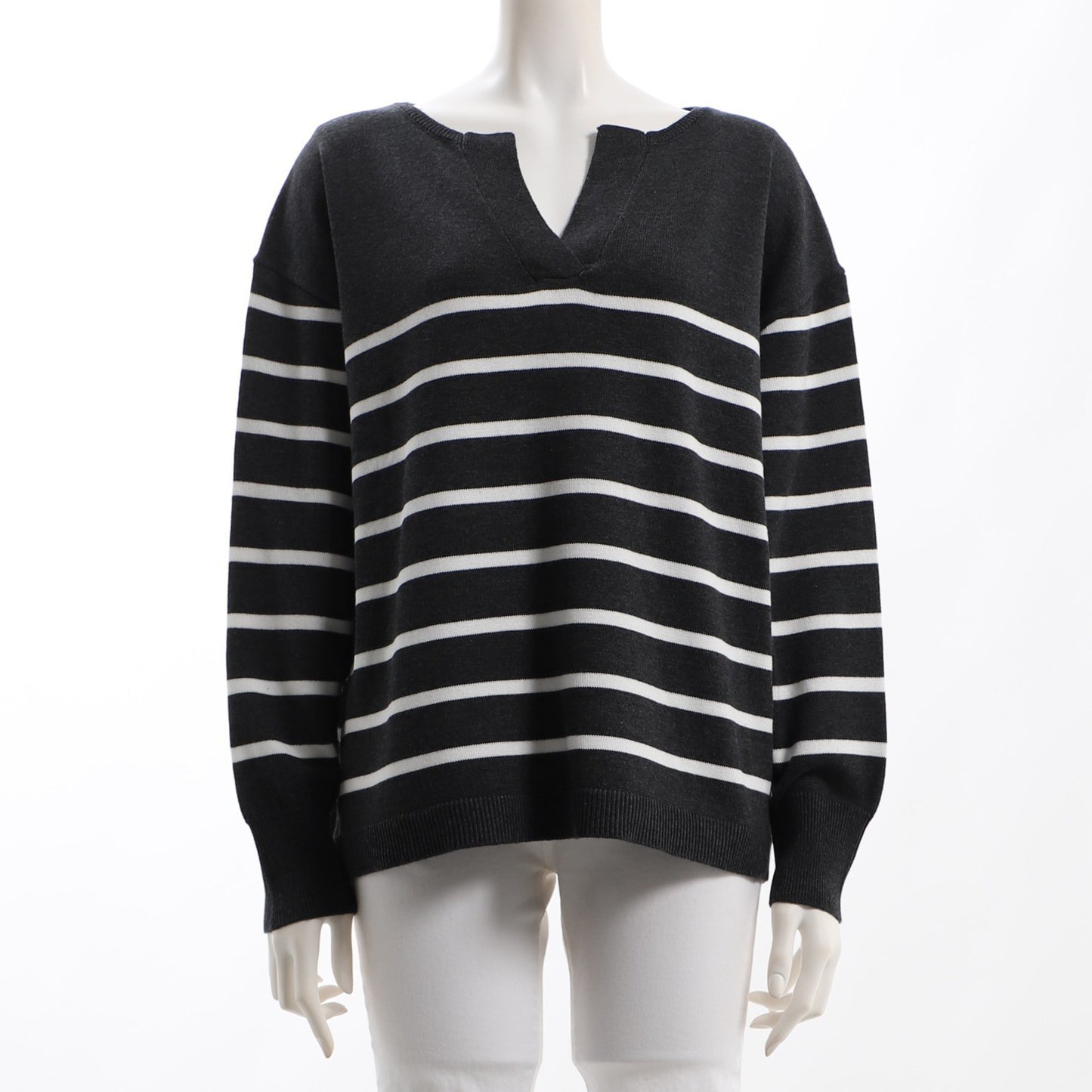 オープンフロントネックボーダー柄ニット