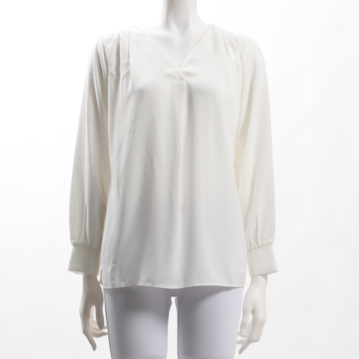 ショルダーデザインVネックブラウス