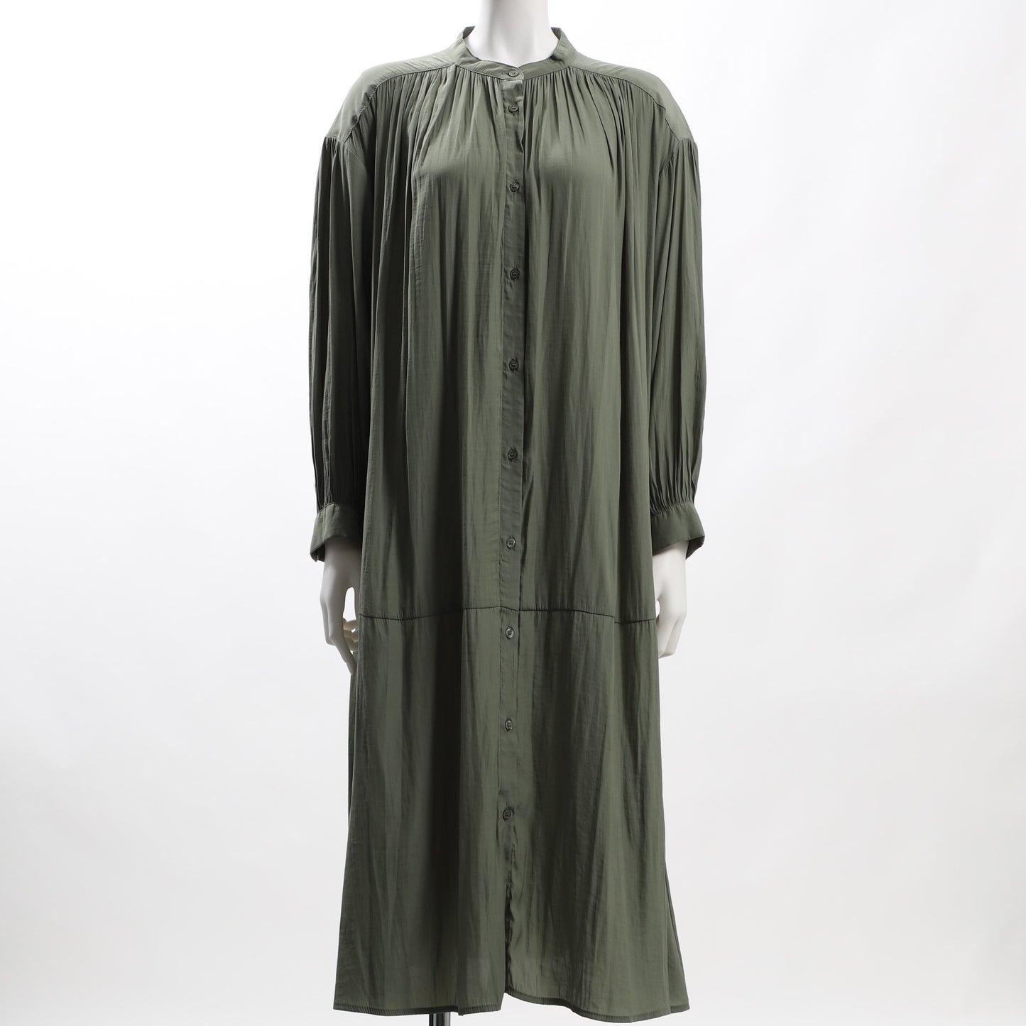 ギャザードネックバンドカラーワンピース