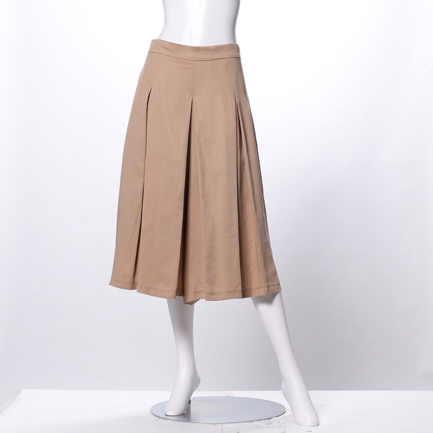 バックゴムフロントタックガウチョパンツ