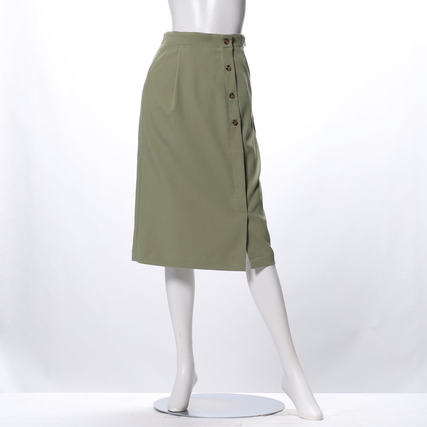 フロントボタンラップ風スカート