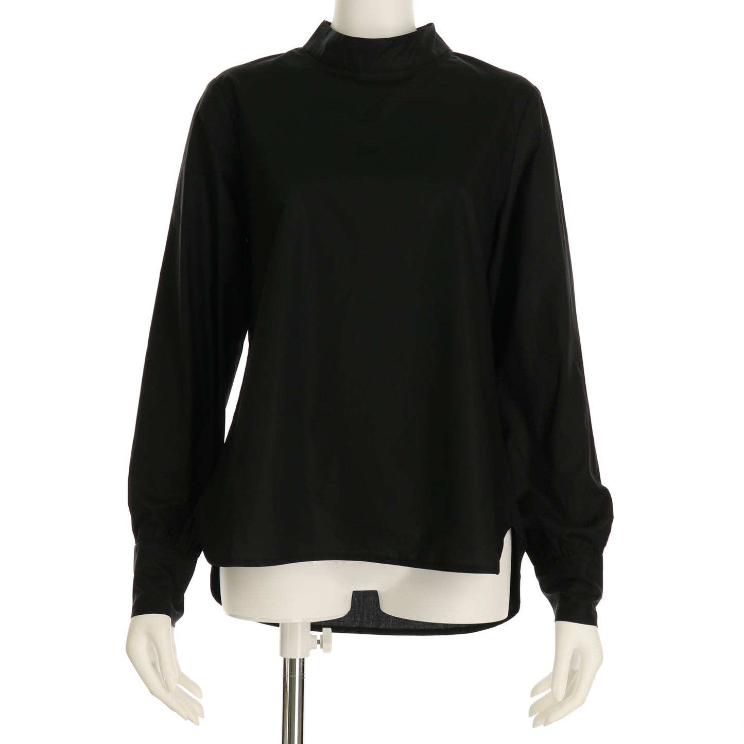 シンプルデザインブラウス