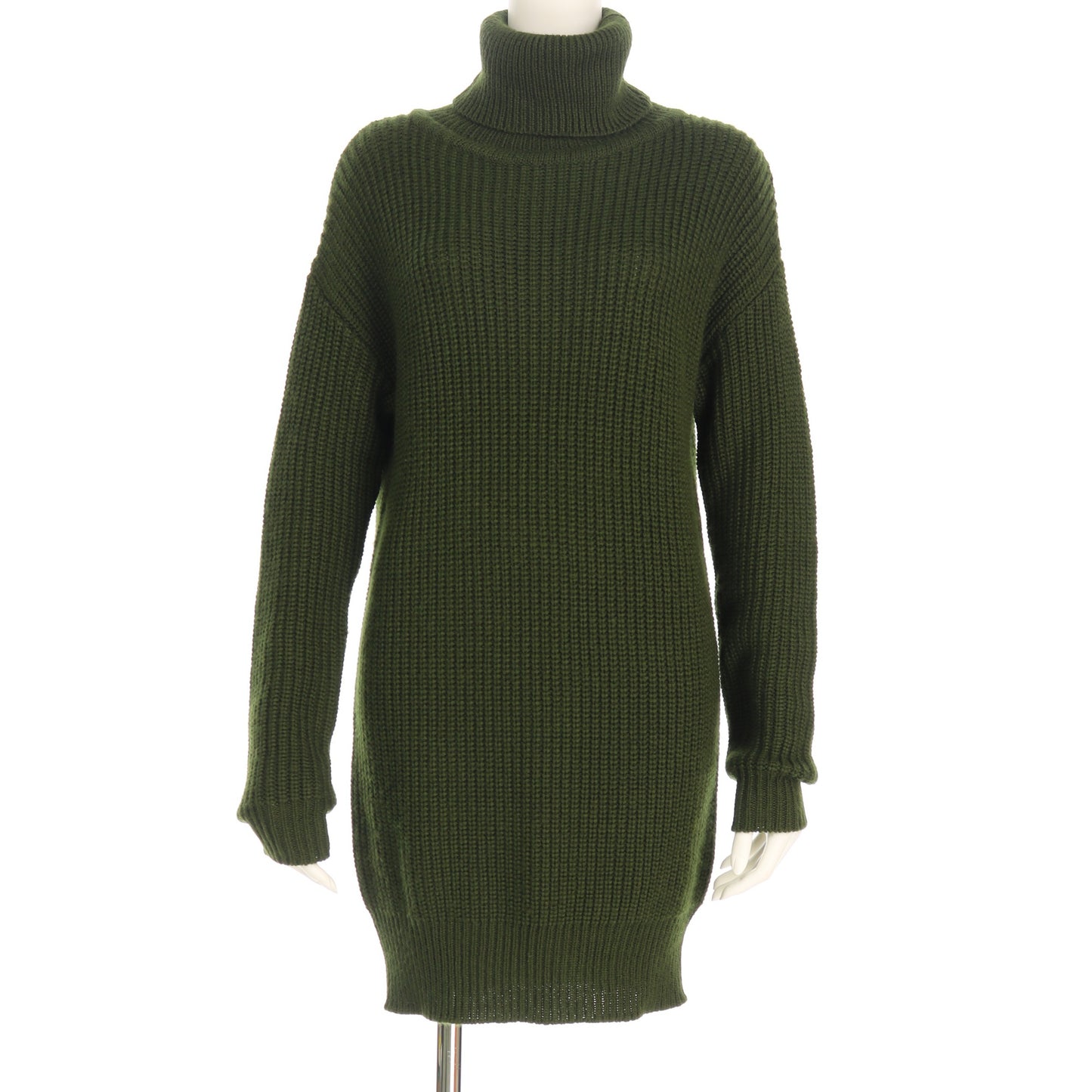 長め丈タートルネックニット