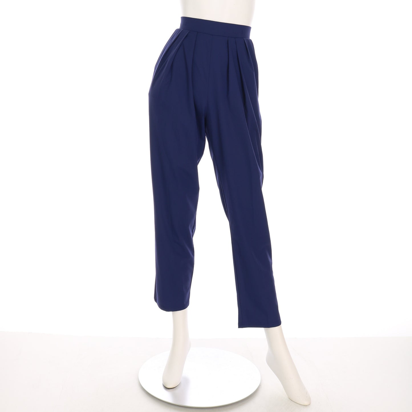 フロントタックデザインパンツ