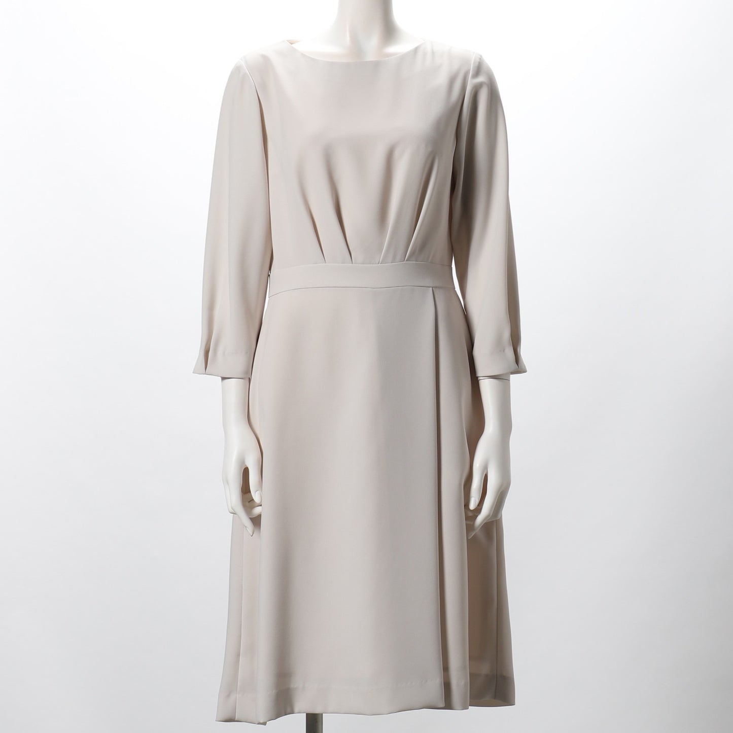 タックデザインワンピース