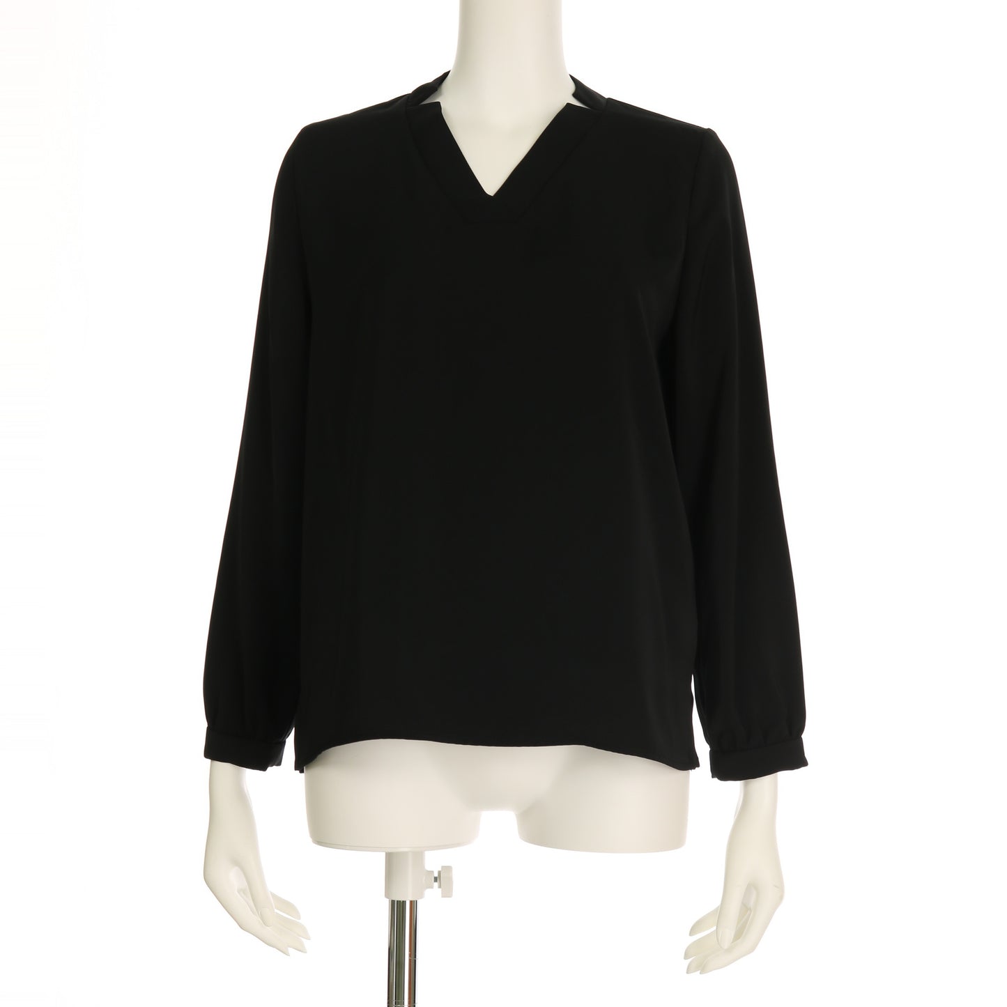 ネックライン切込みデザインブラウス