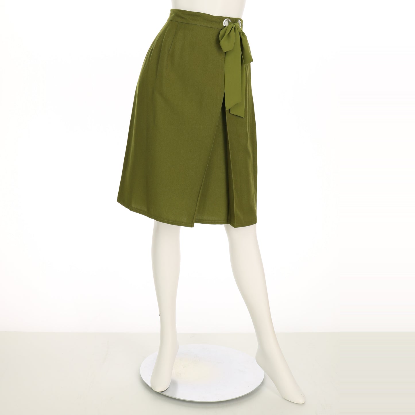 リボンデザインバックジップスカート