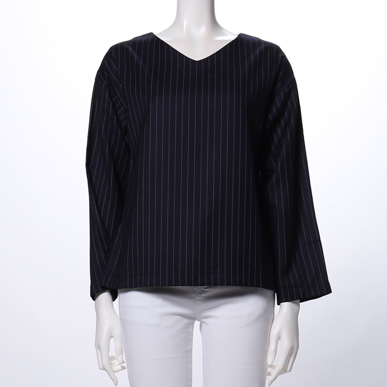 ストライプ柄長袖ブラウス