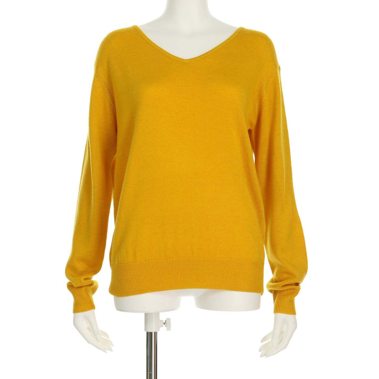 ベーシックVネックニット