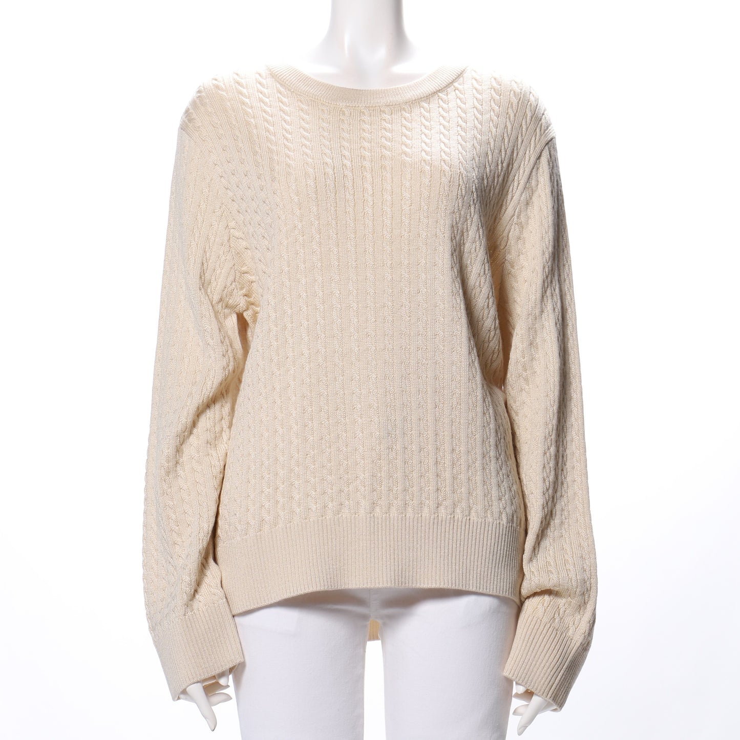 細ケーブル編みラウンドネックニット