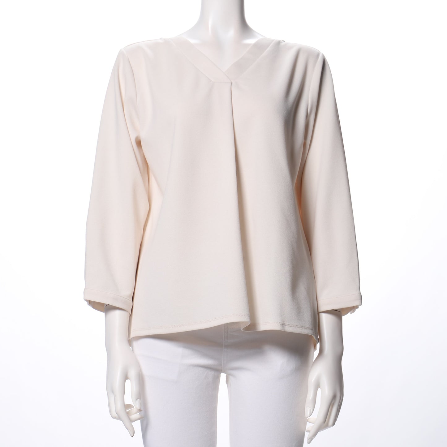 バックメタルパーツVネックカットソー