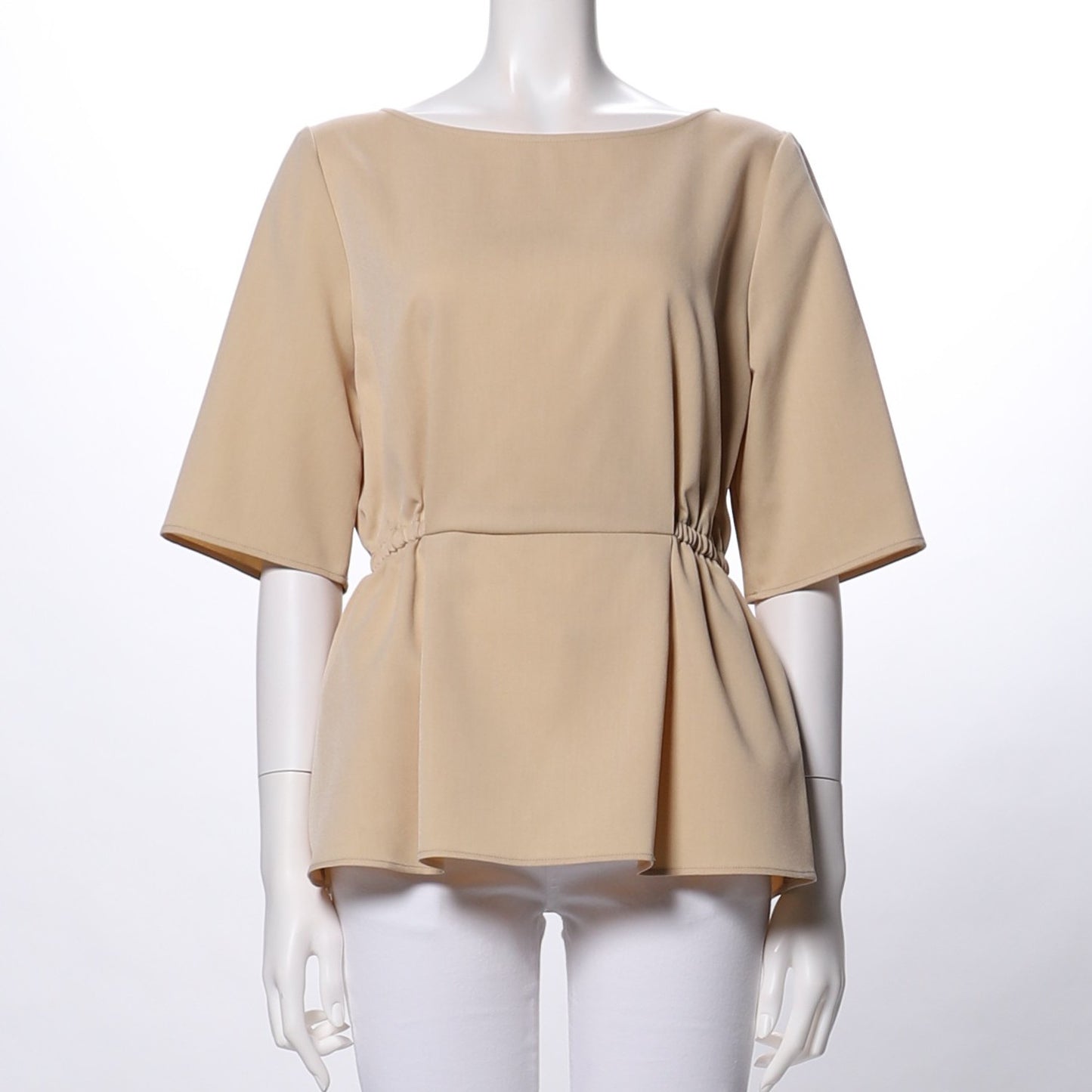 ボートネックペプラムブラウス