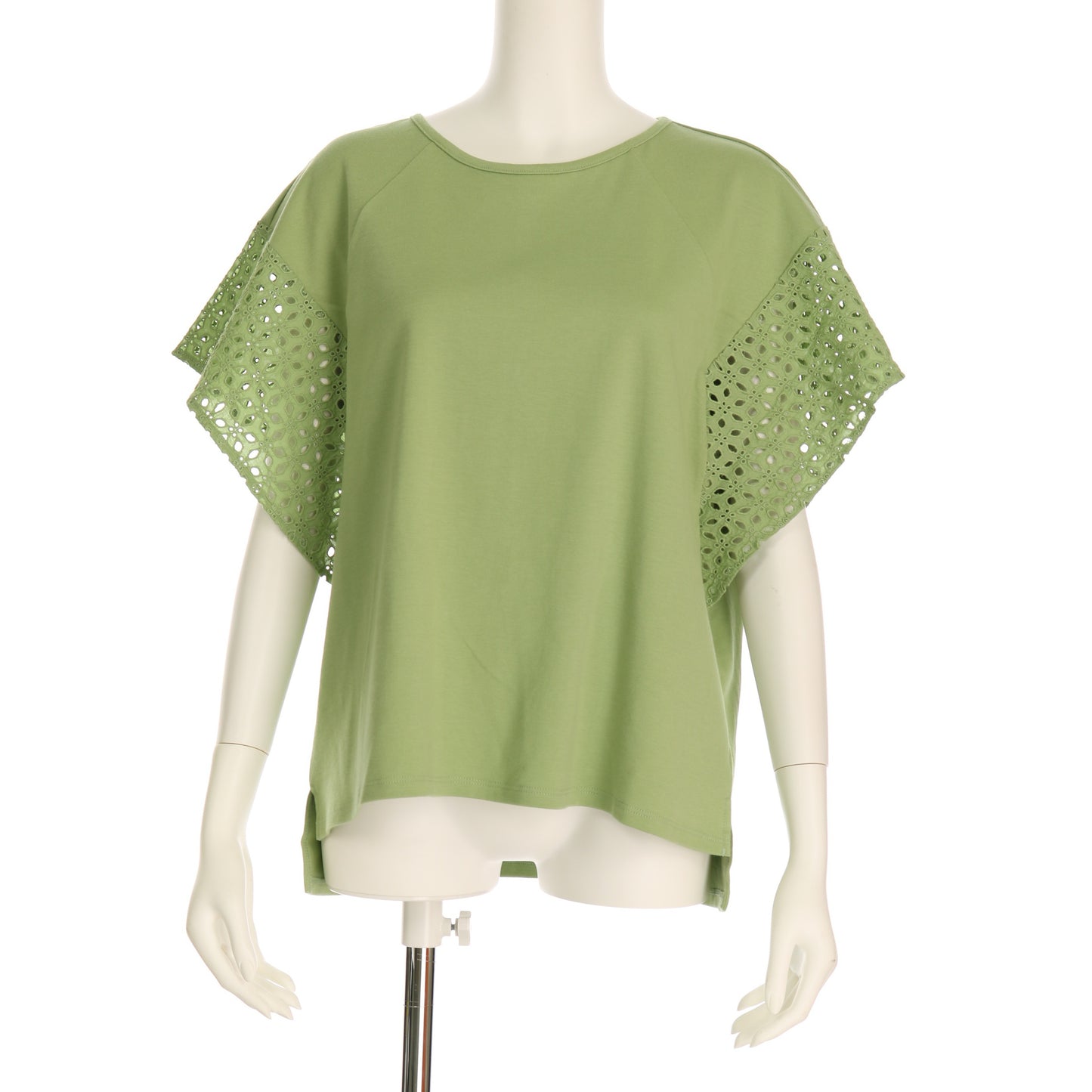 カットワークレースカットソー