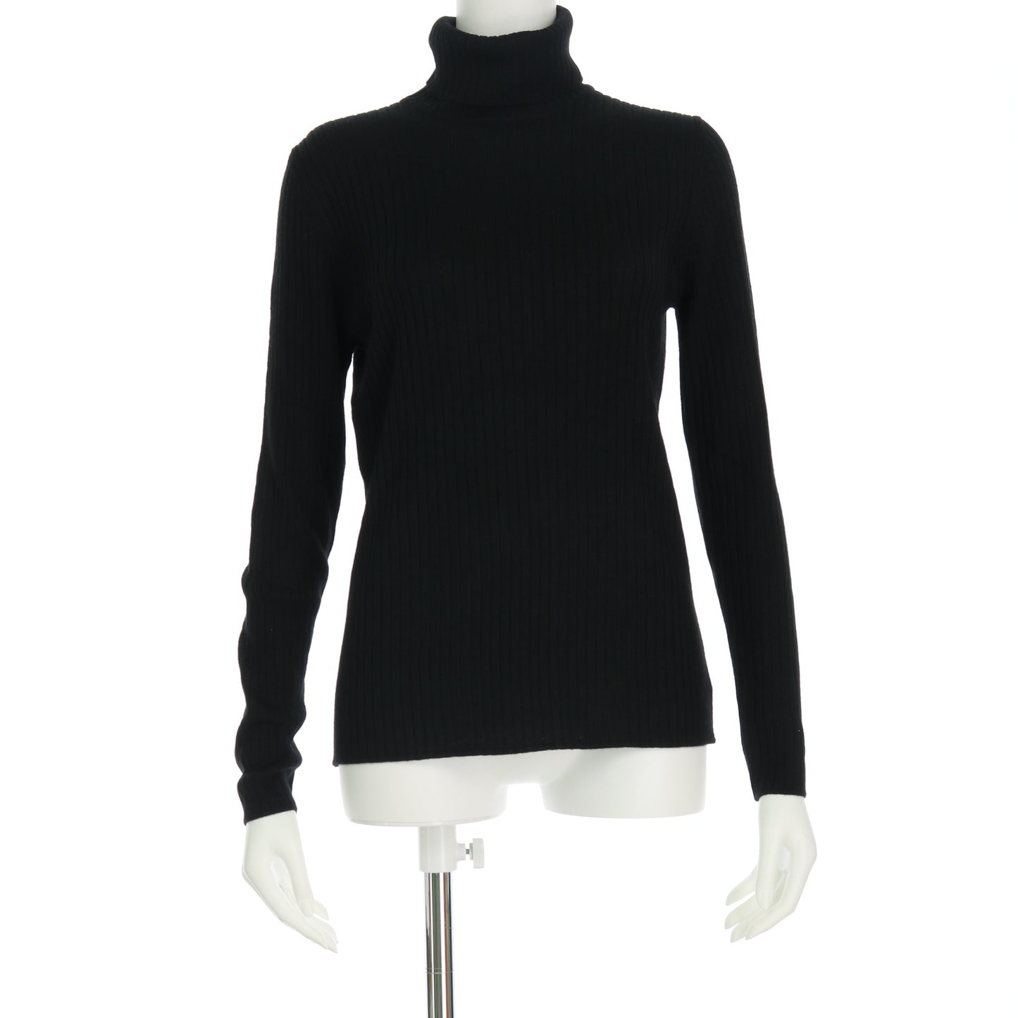 タートルネックリブニット