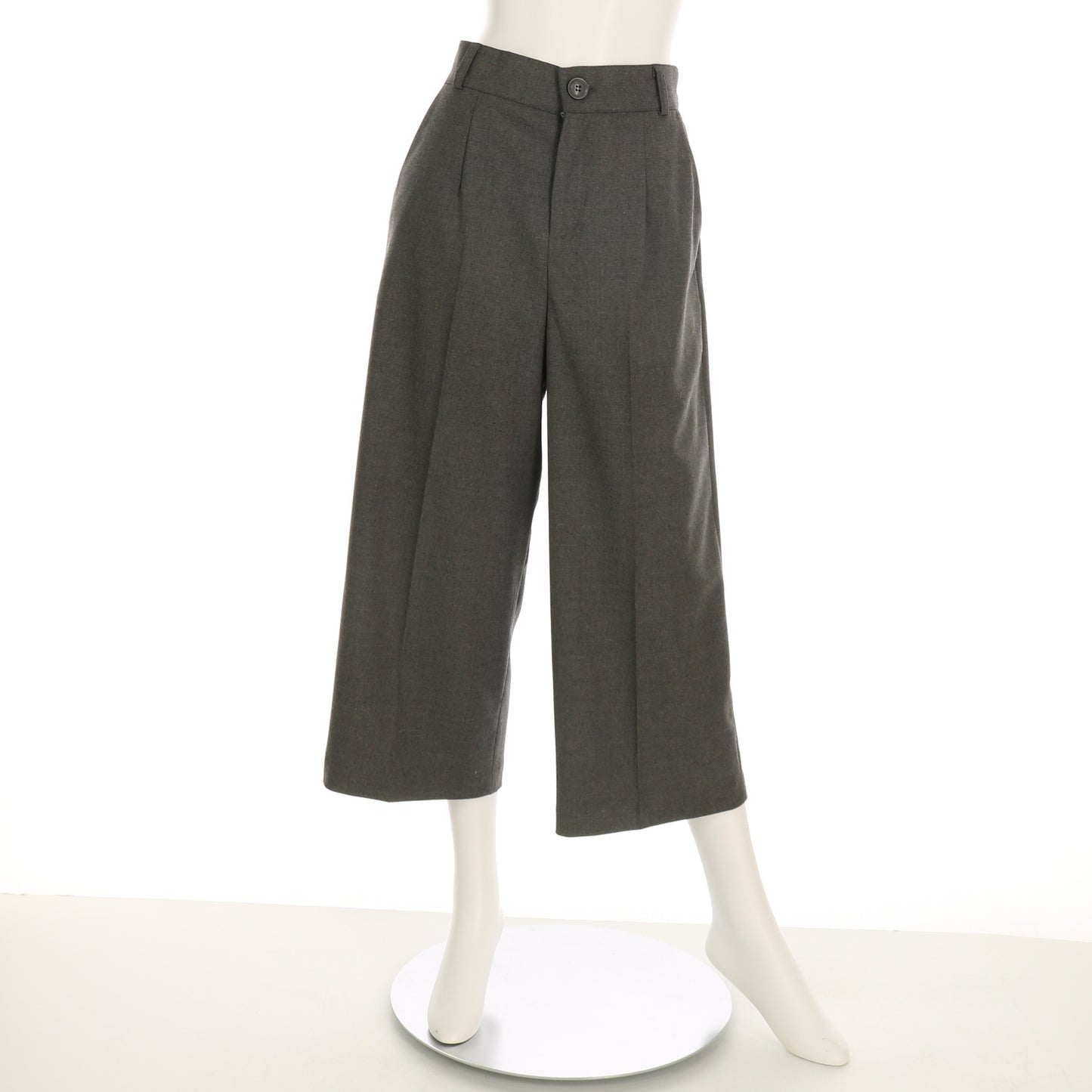 ダーツ入りワイドパンツ