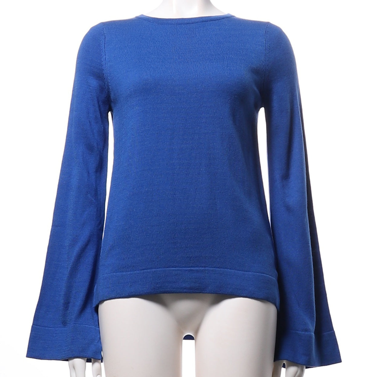 クルーネックフレアスリーブニット