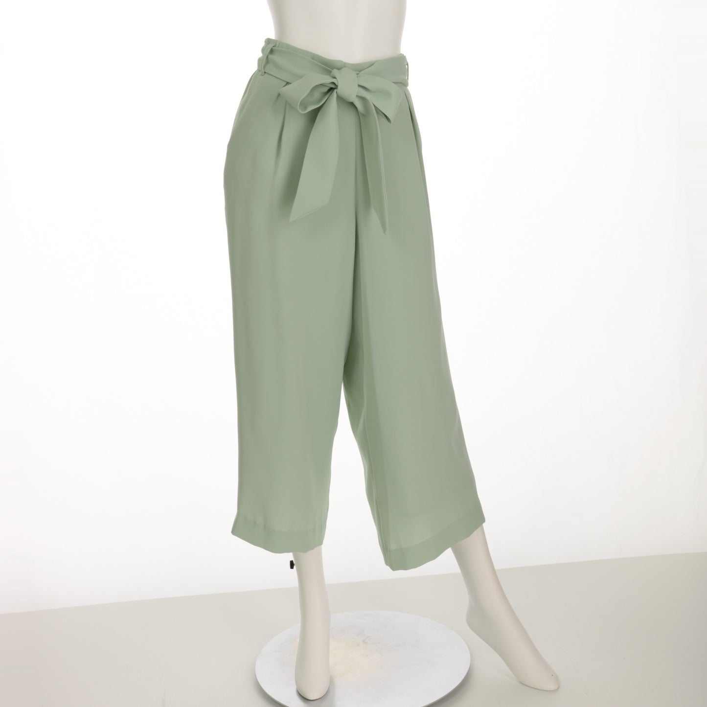 ハイライズスッキリシルエットパンツ