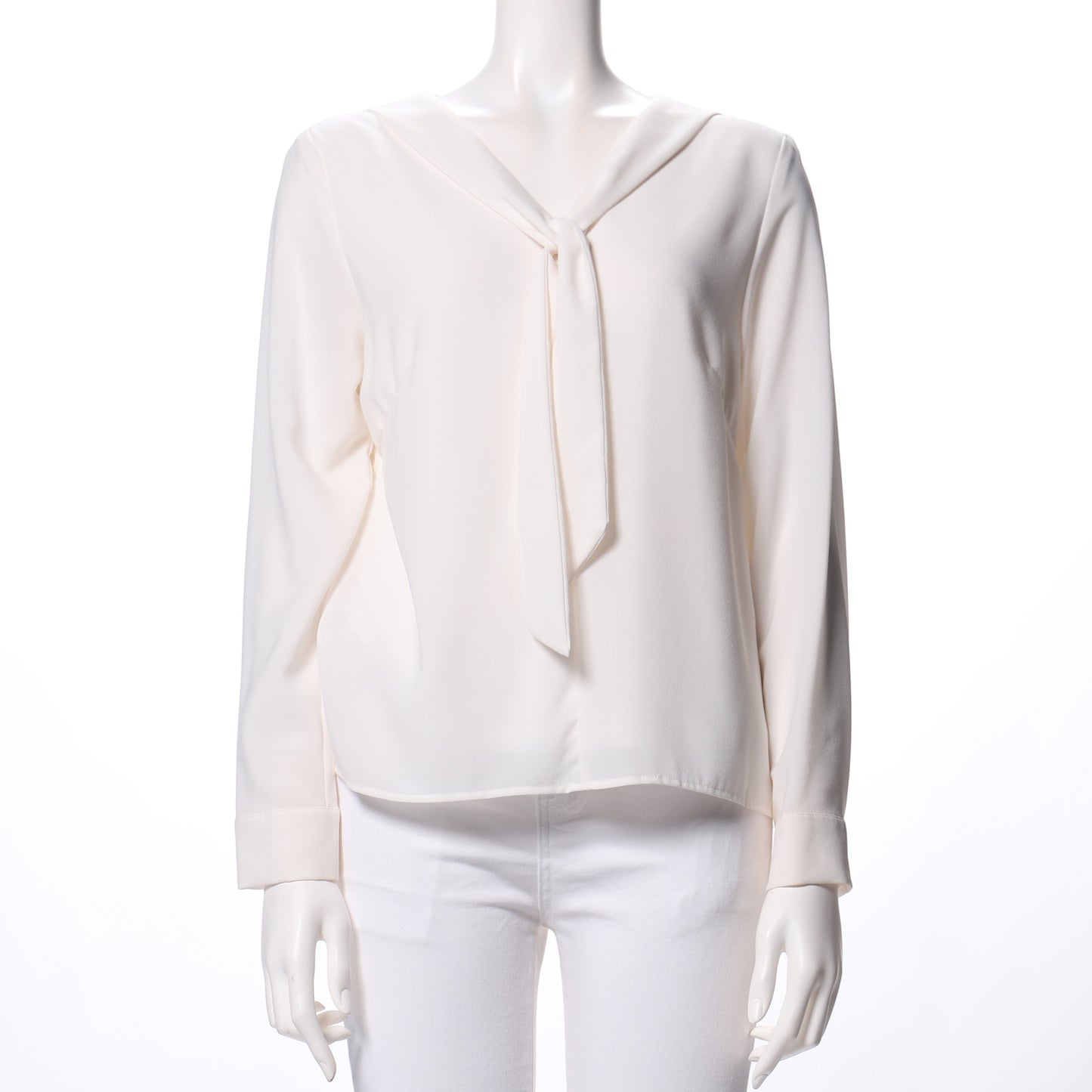 ボウタイカラーブラウス