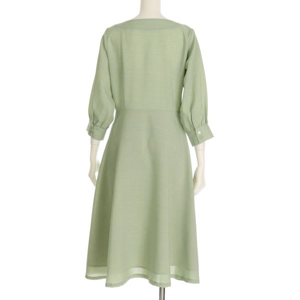 リネン調フロントボタンVネックワンピース