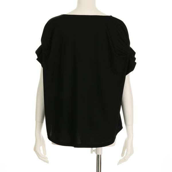 袖デザインカットソー