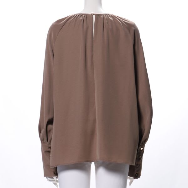 ダブルバックサテンギャザーブラウス