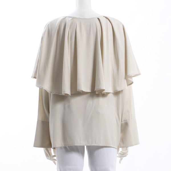 大きめケープディテールブラウス