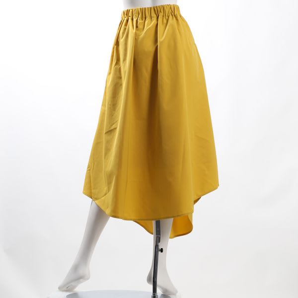 イレギュラーヘムフレアスカート