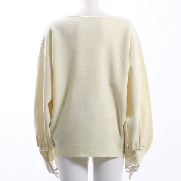 キーネックパールオープンフロントネックニット