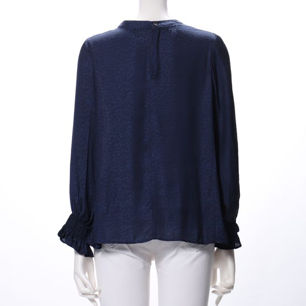 アニマル柄ギャザーネックブラウス