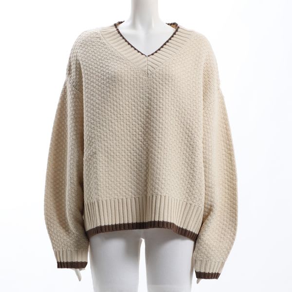 Vネックドロップショルダーニット