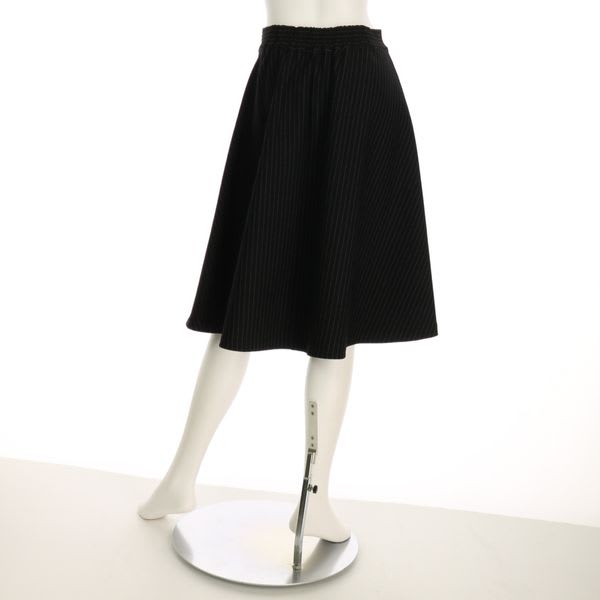 ピンストライプ柄フレアスカート