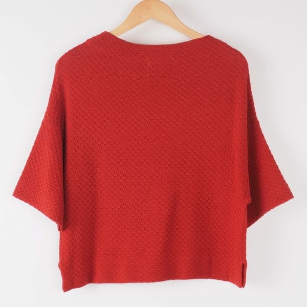 ドロップショルダーニット