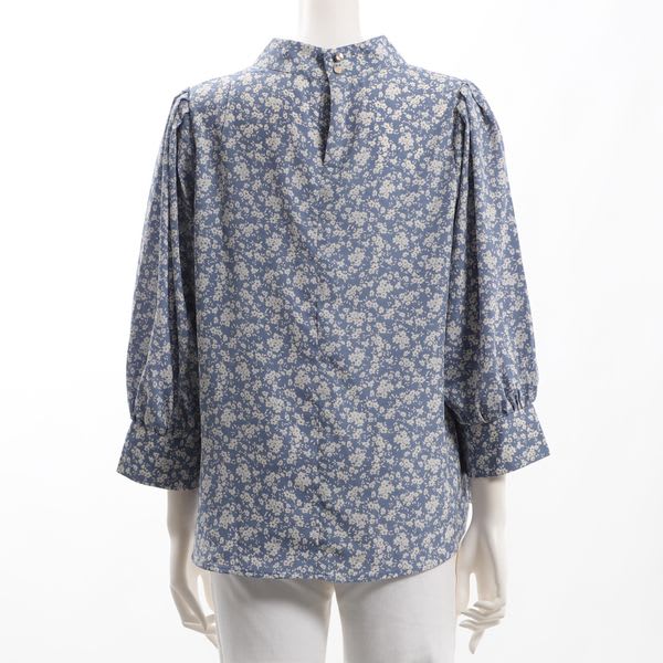 ボリュームスリーブスタンドカラーブラウス